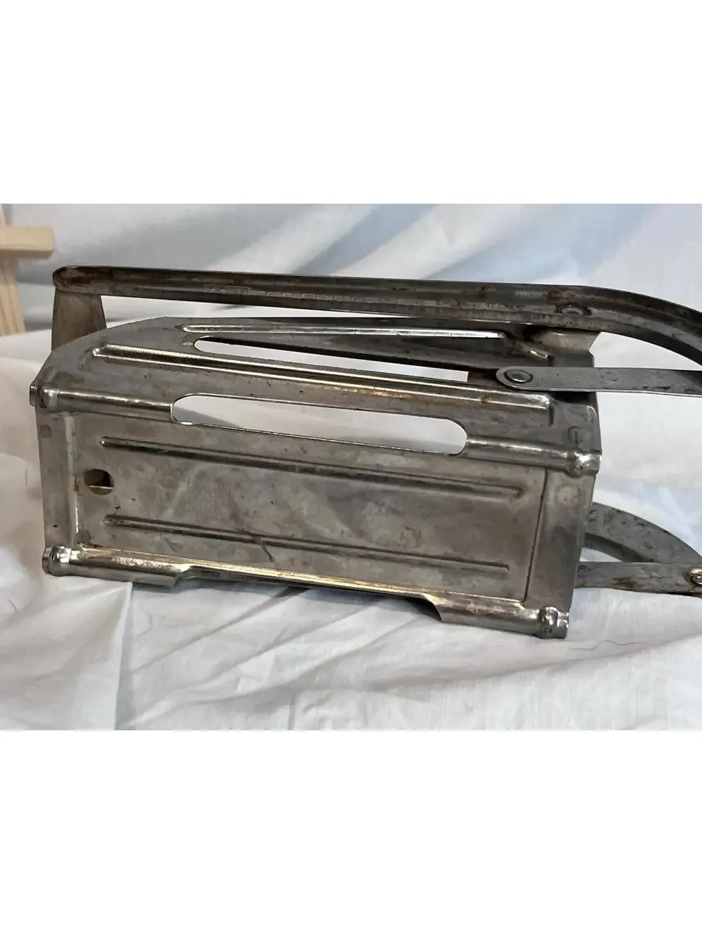 Vintage EKCO French Fry Cutter with a Red Wood Handle Kitchen Decor Pre-owned